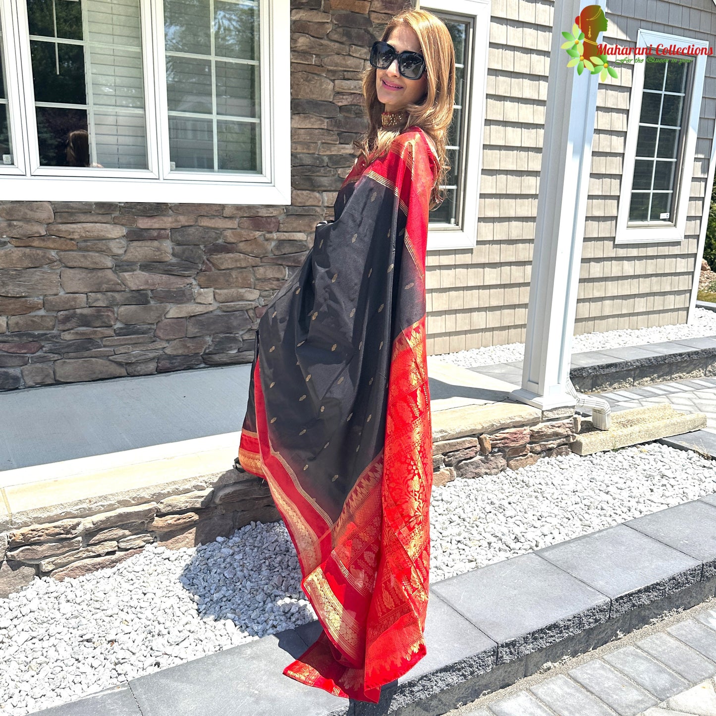 Maharani's Pure Banarasi Silk Saree - Black (with stitched Petticoat)