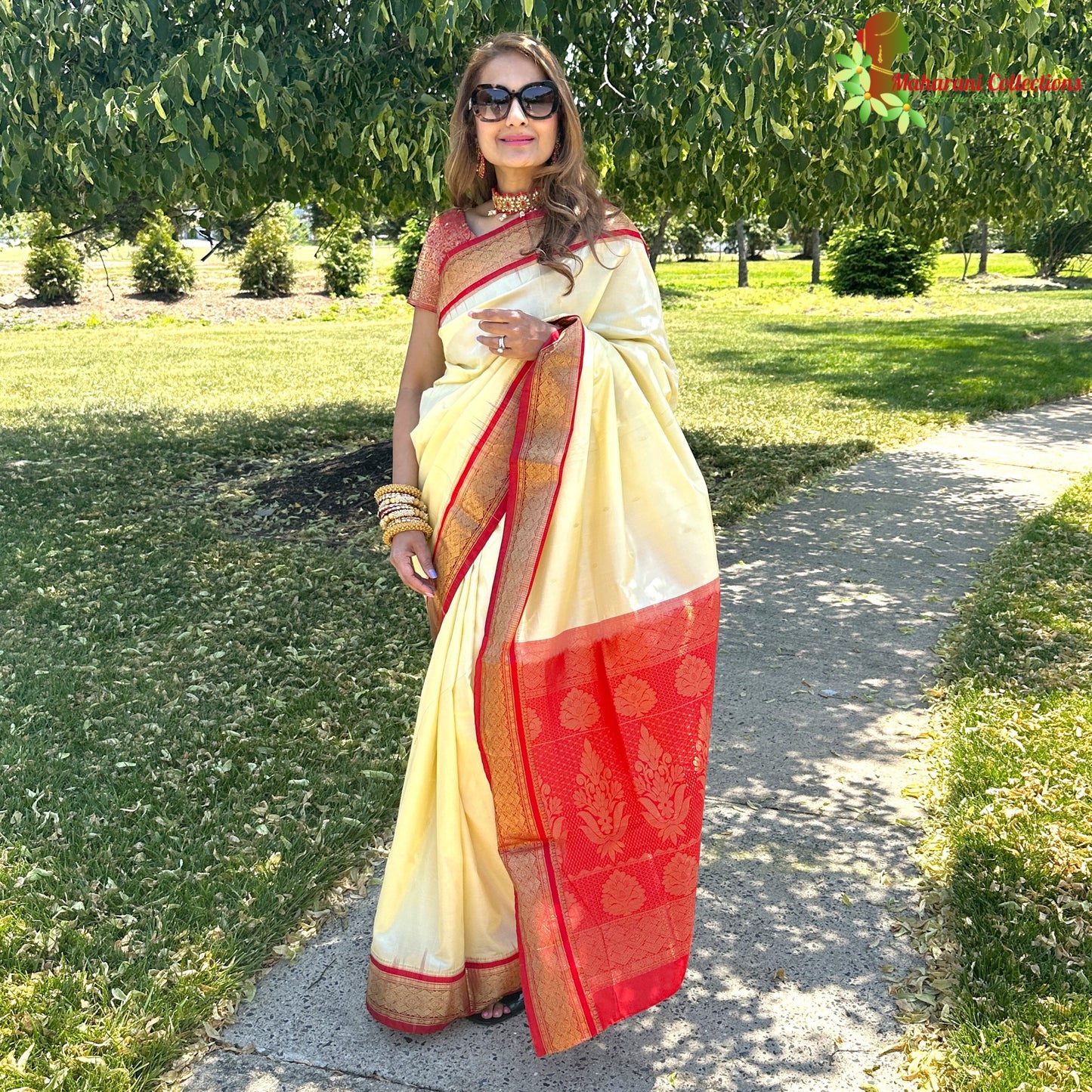 Maharani's Pure Banarasi Silk Saree - Lemon Yellow (with stitched Petticoat)