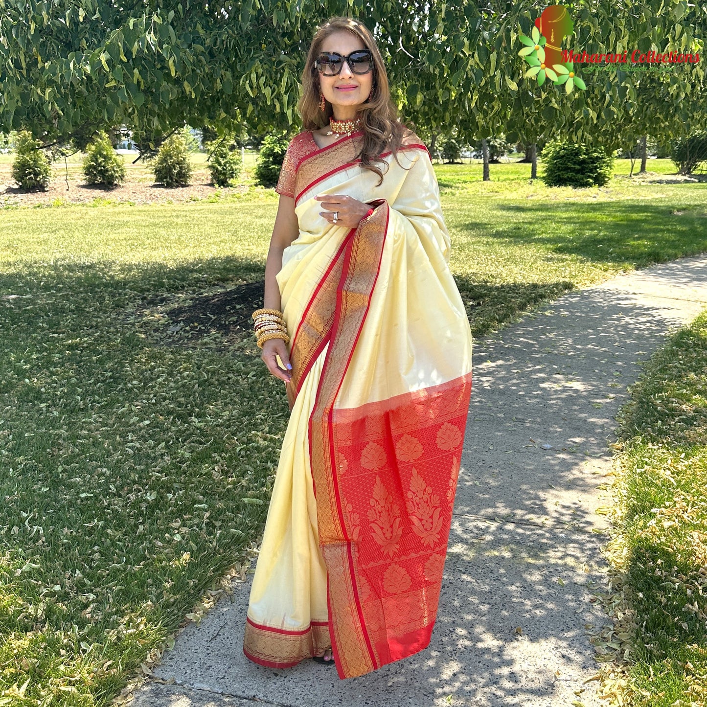 Maharani's Pure Banarasi Silk Saree - Lemon Yellow (with stitched Petticoat)