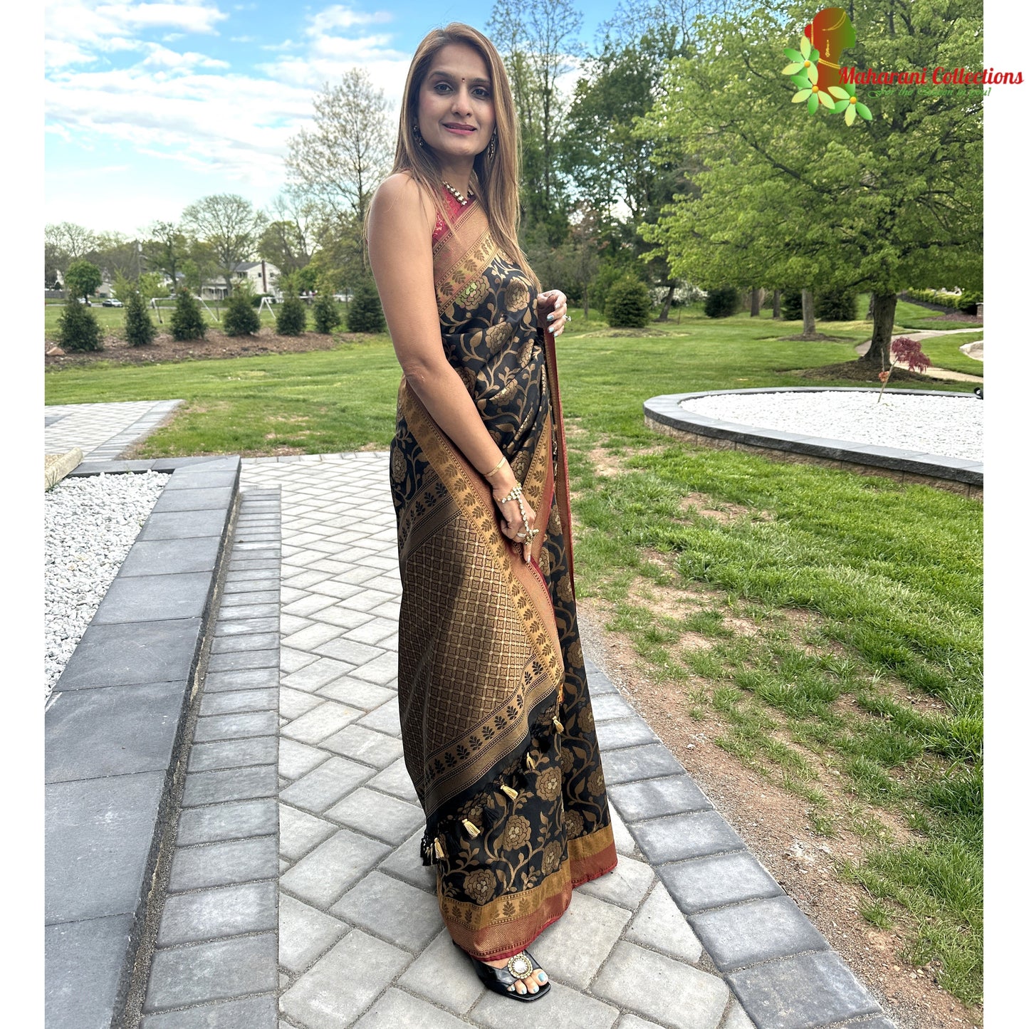Maharani's Pure Chanderi Silk Saree - Black/Golden with Contrast Border