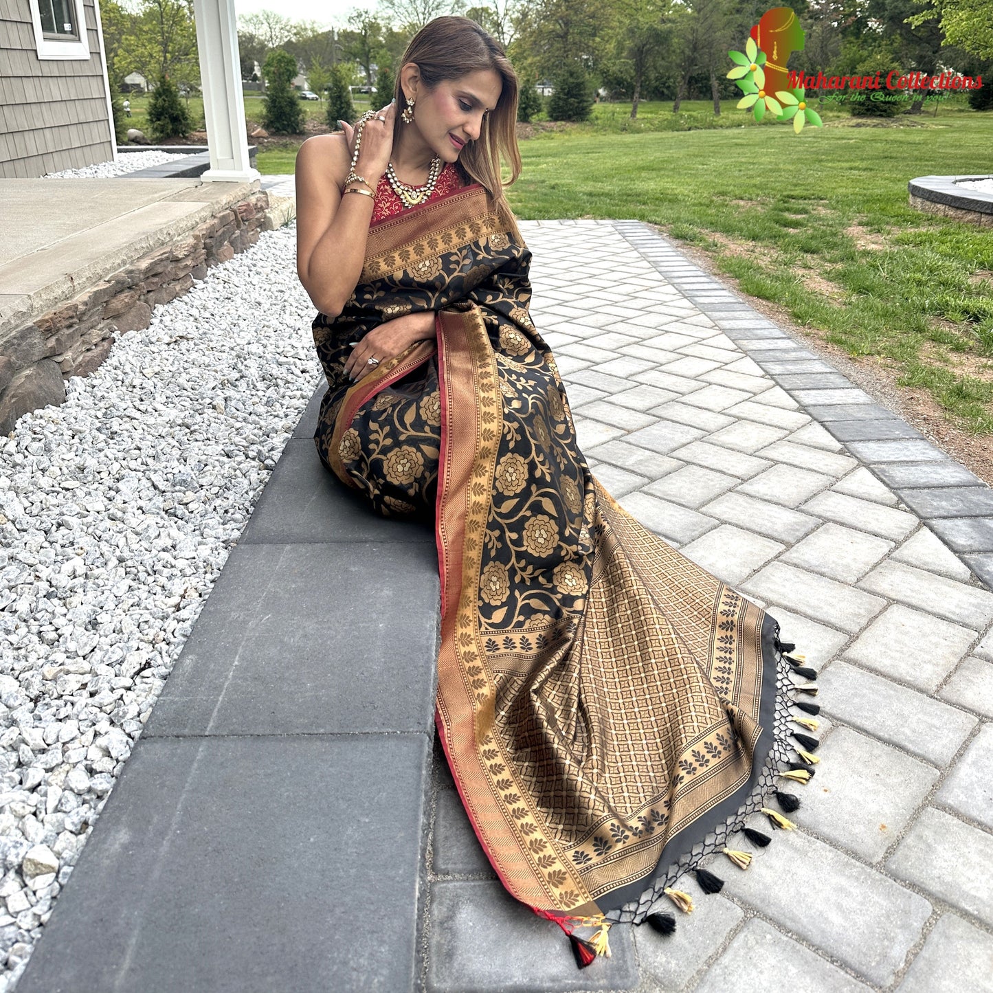 Maharani's Pure Chanderi Silk Saree - Black/Golden with Contrast Border