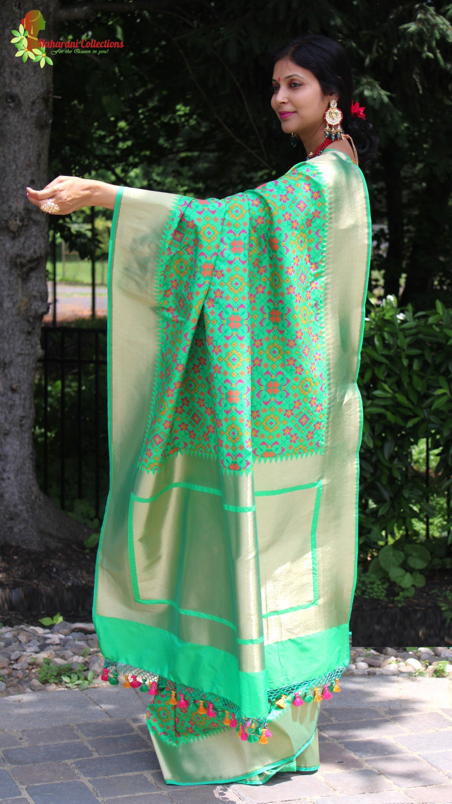 Maharani's Pure Banarasi Ikkat Patola Silk Saree - Green (with Stitched Blouse and Petticoat)