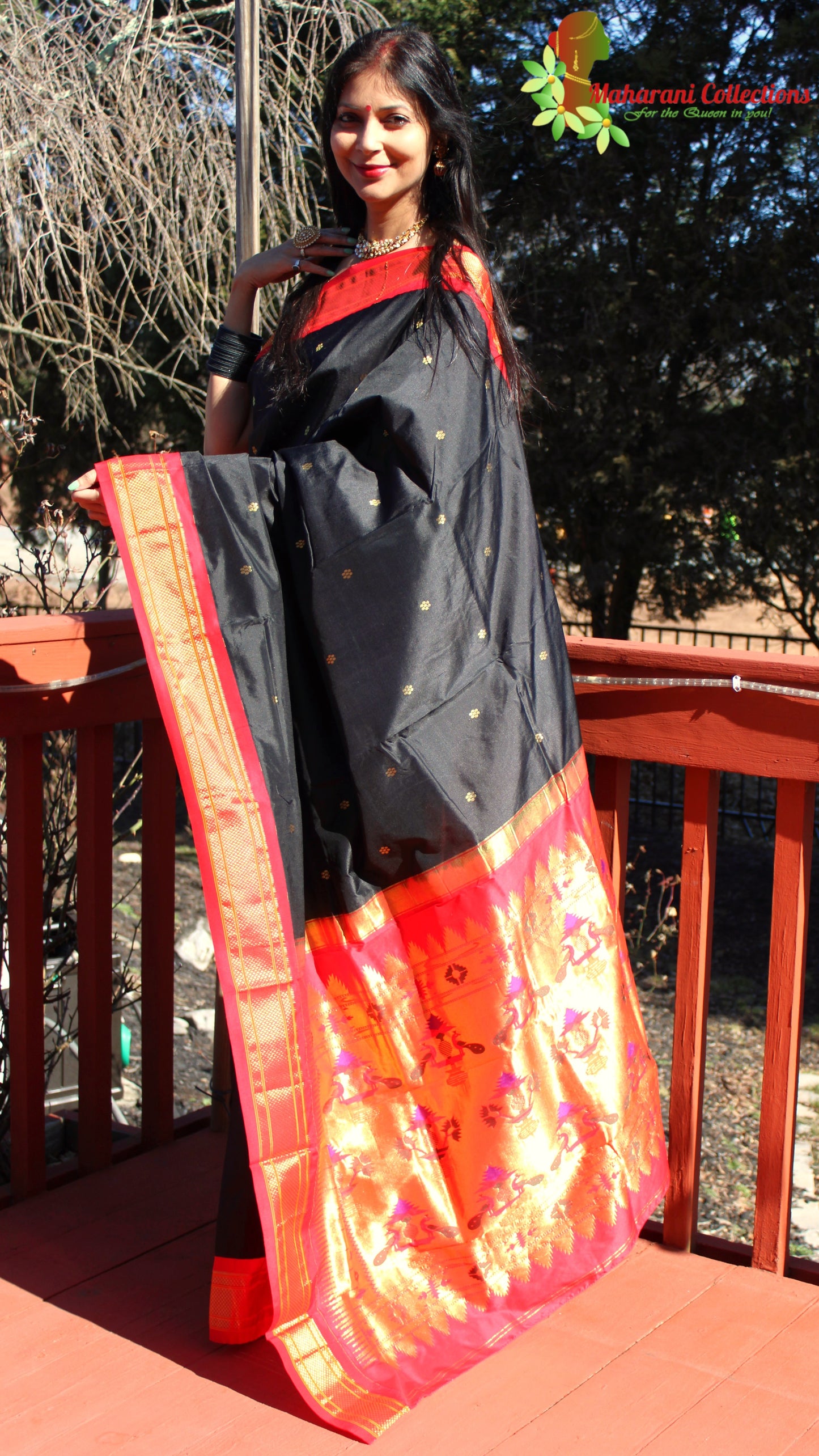 Maharani's Pure Handloom Kanjivaram Silk Saree - Black with Golden Zari and Boota Work