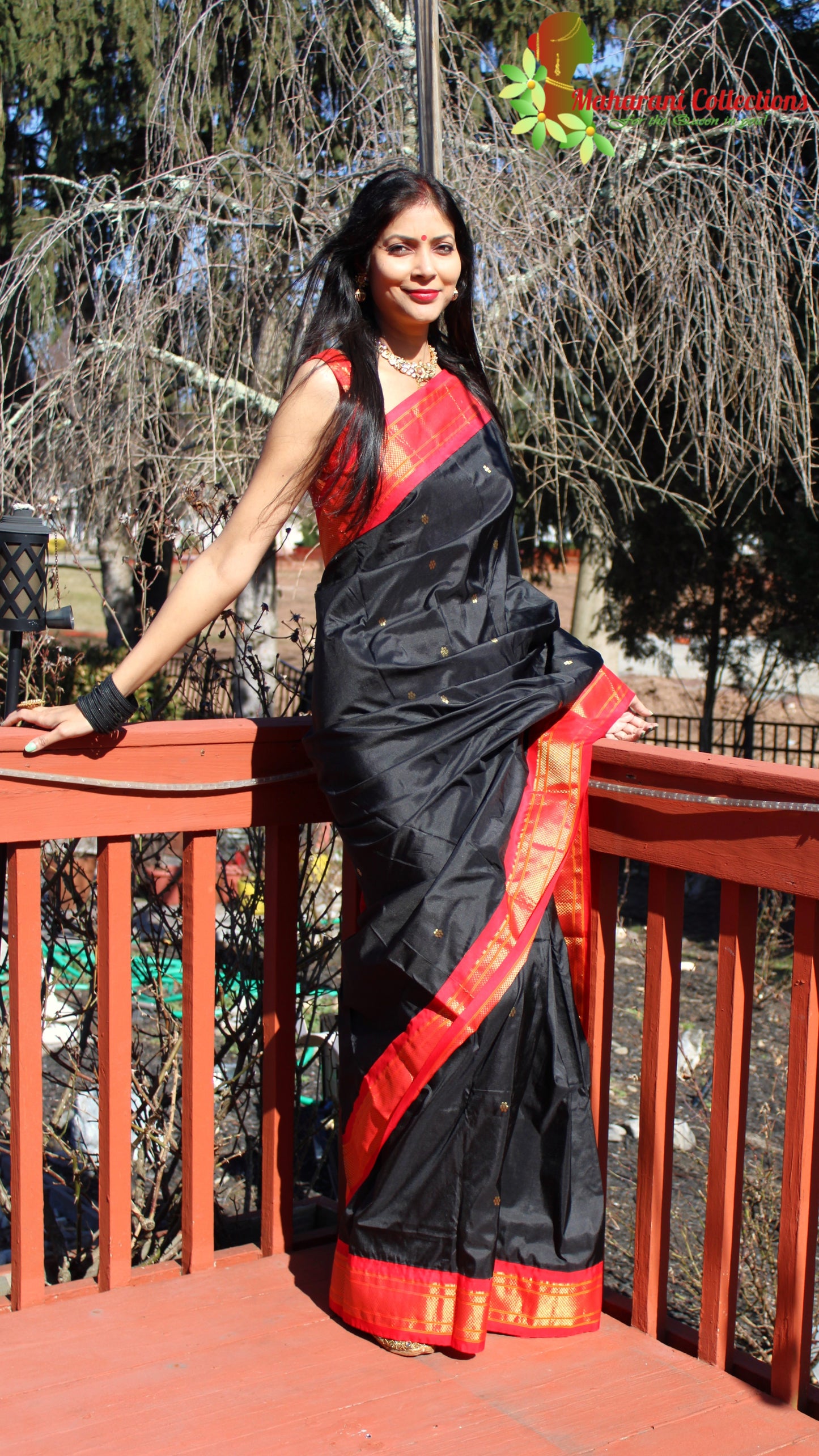 Maharani's Pure Handloom Kanjivaram Silk Saree - Black with Golden Zari and Boota Work
