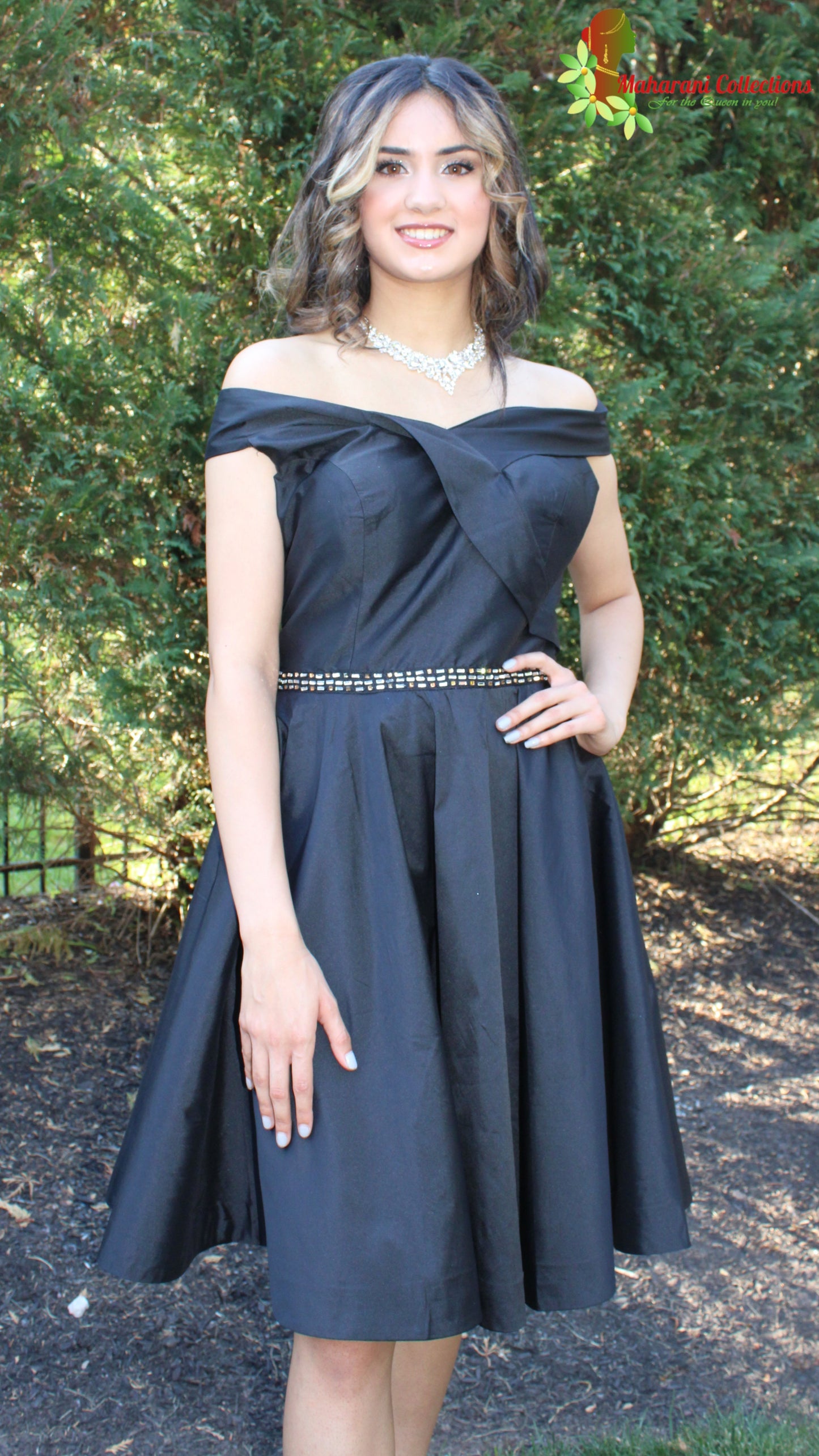 Maharani's Designer Short Formal Dress - Black (M)