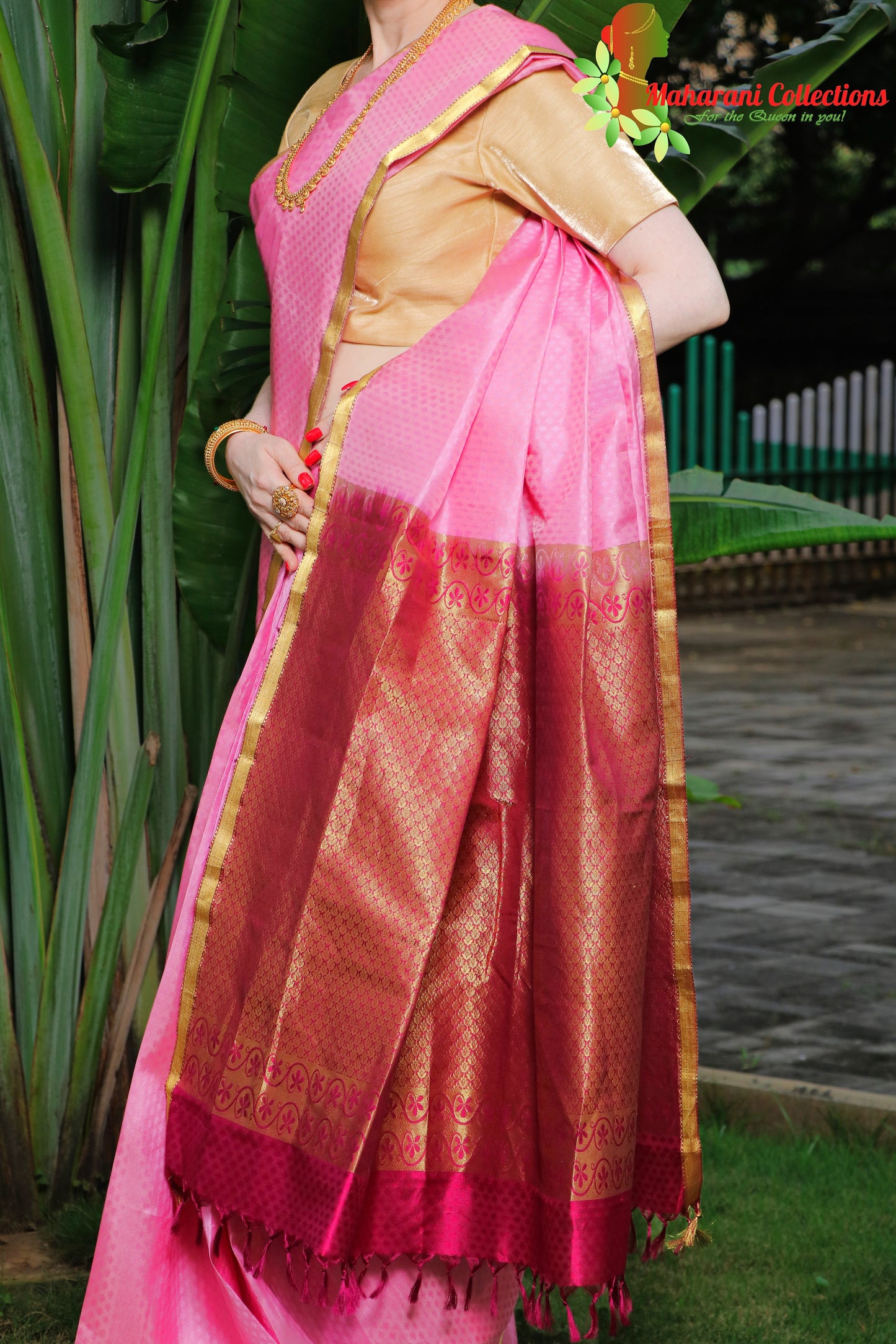 Maharani's Pure Handloom Kanjivaram Silk Saree - Pink with Purple Pallu and Golden Zari Border