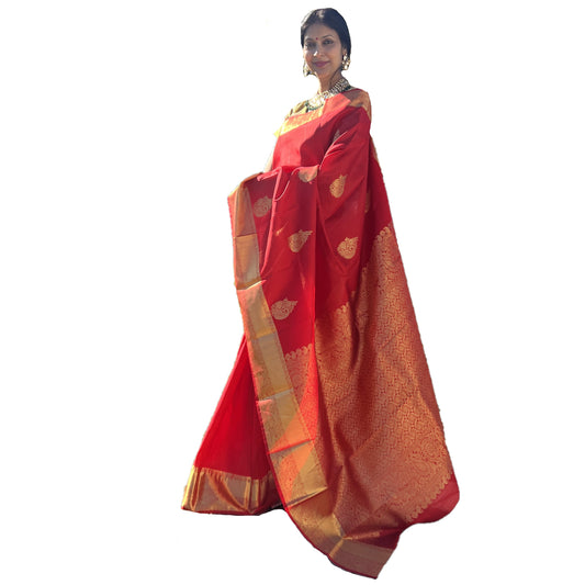 Maharani's Pure Handloom Kanjivaram Silk Saree - Bridal Red with Golden Zari and Boota work
