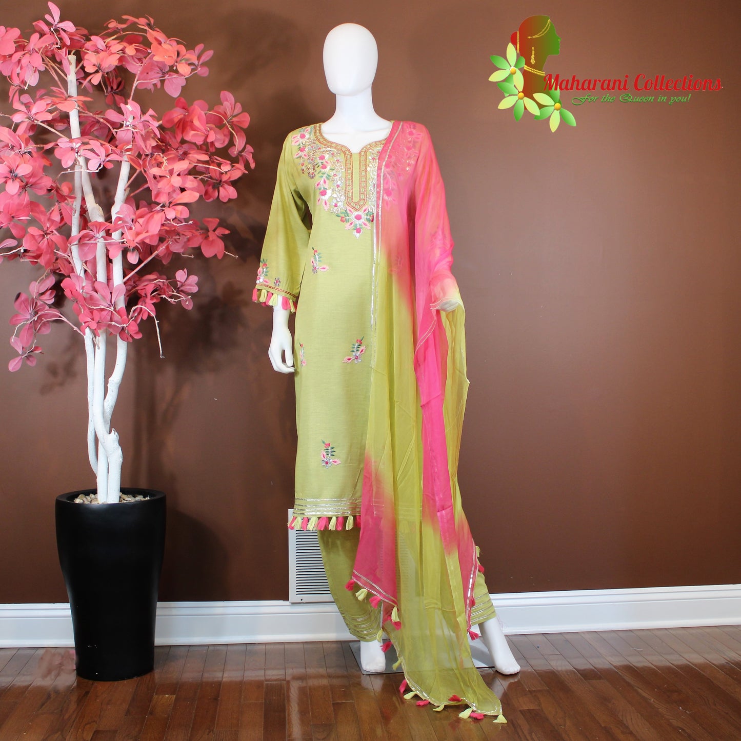 Maharani's Suit with Pants and Dupatta - pistachio (XL) - Pure Muslin Silk