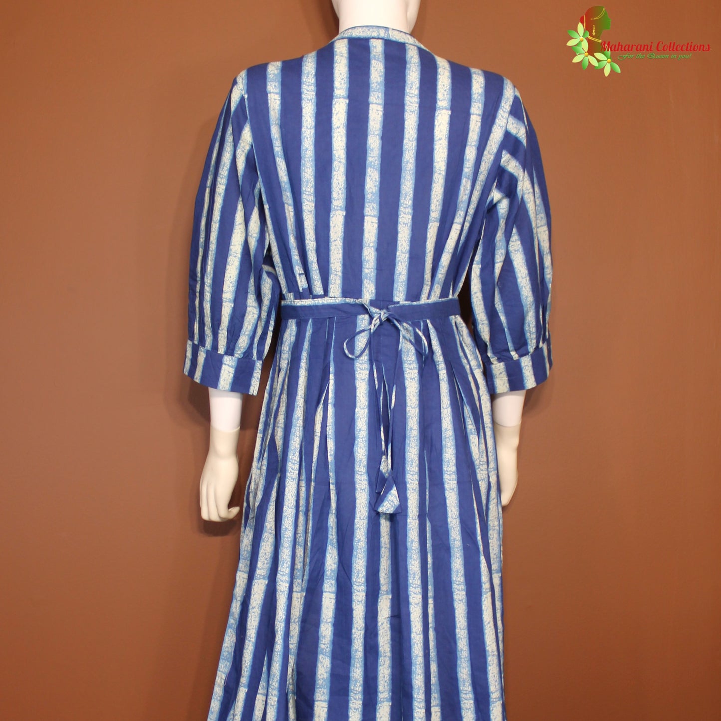 Maharani's Long Dress - Soft cotton - Blue & White (L)