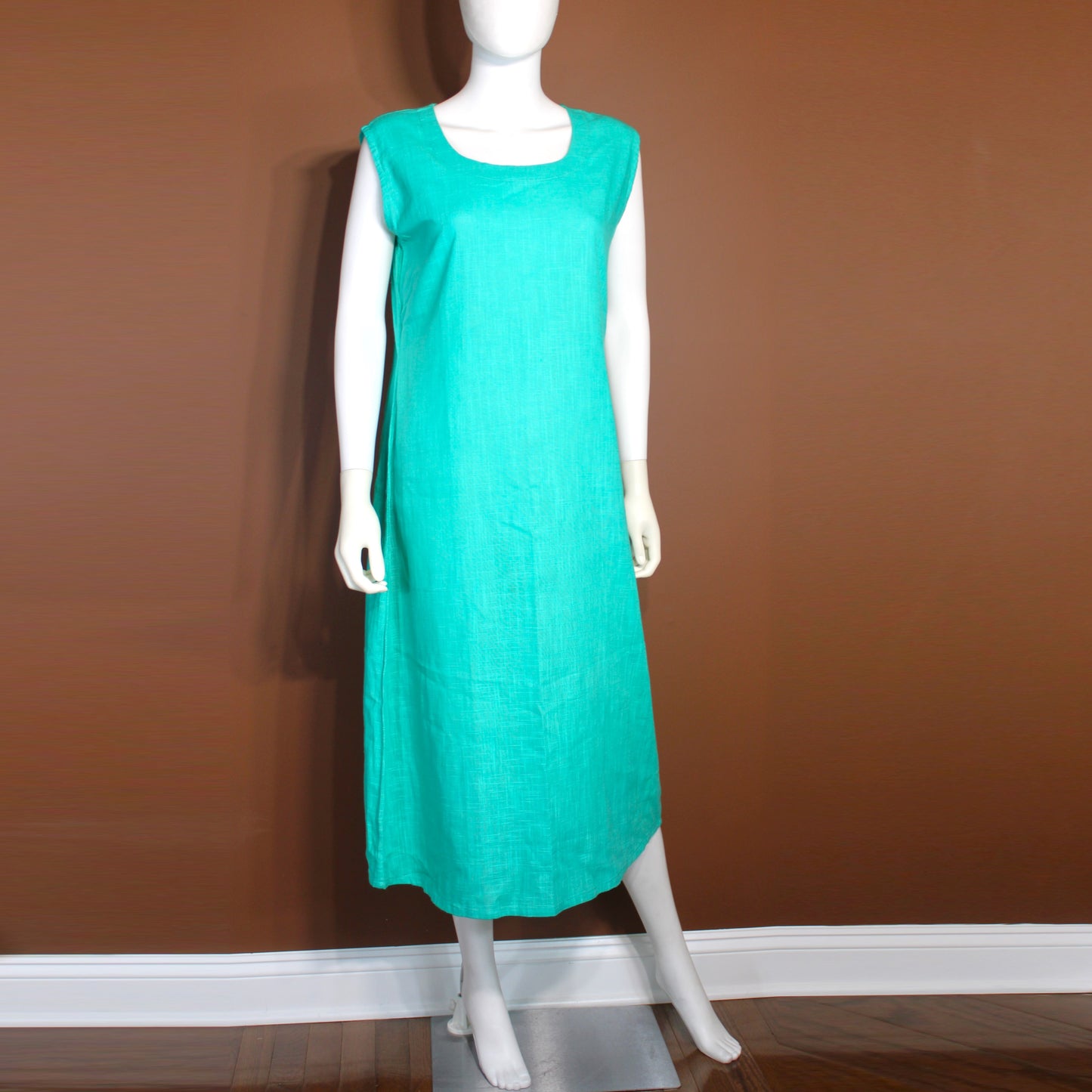 Maharani's Long Dress - Satin Silk - Green (L)
