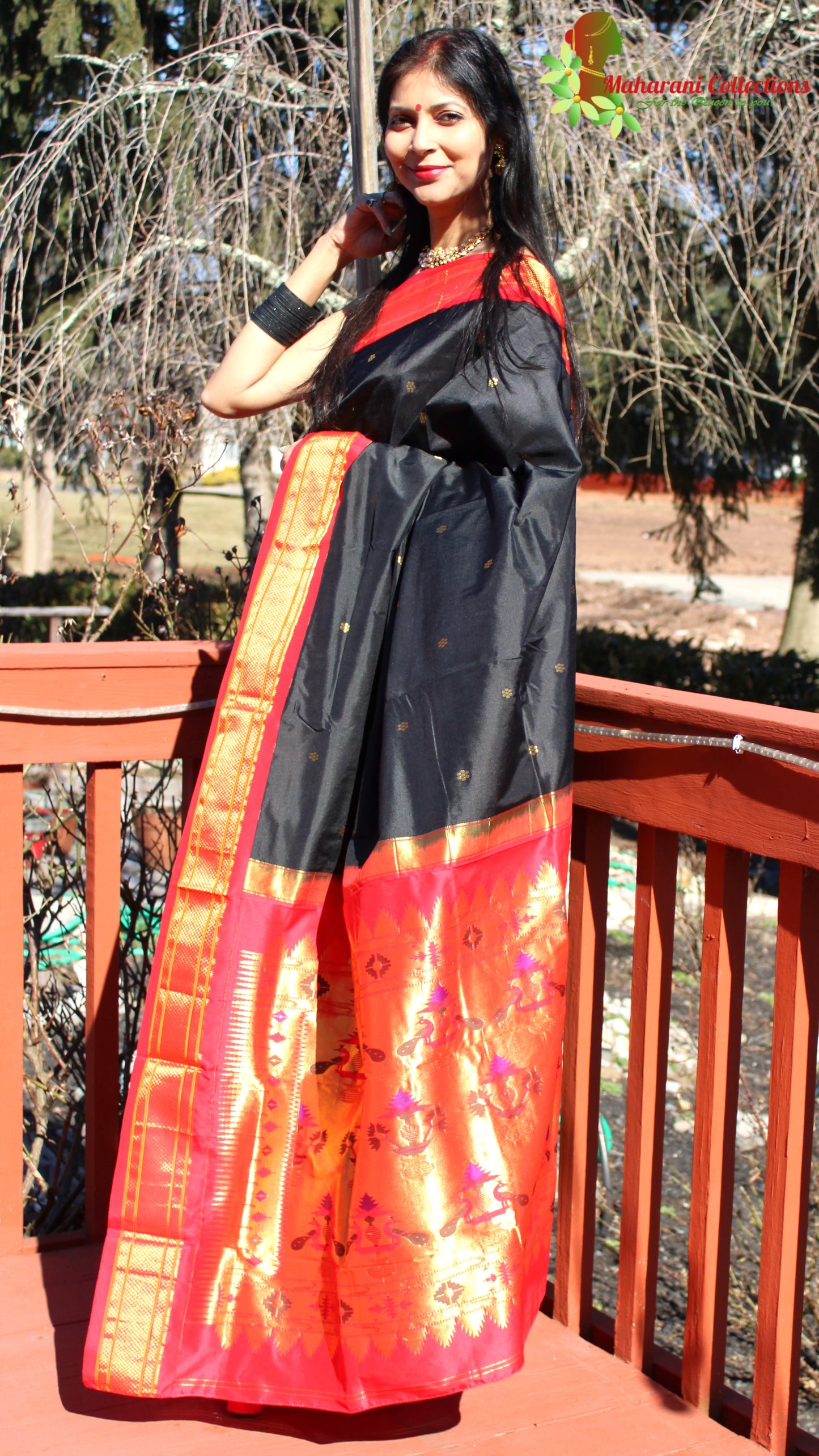 Maharani's Pure Handloom Kanjivaram Silk Saree - Black with Golden Zari and Boota Work