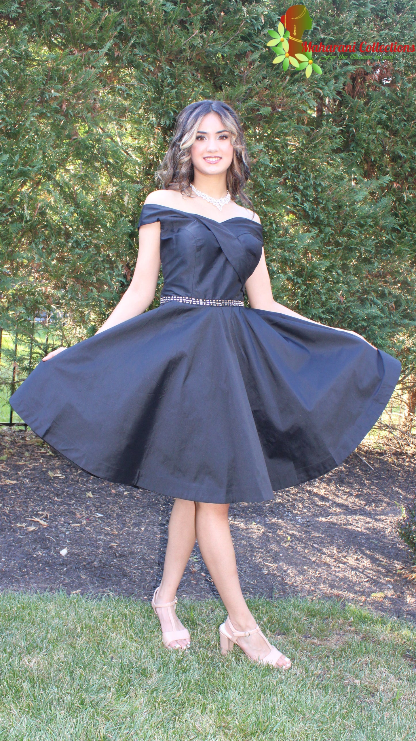 Maharani's Designer Short Formal Dress - Black (M)