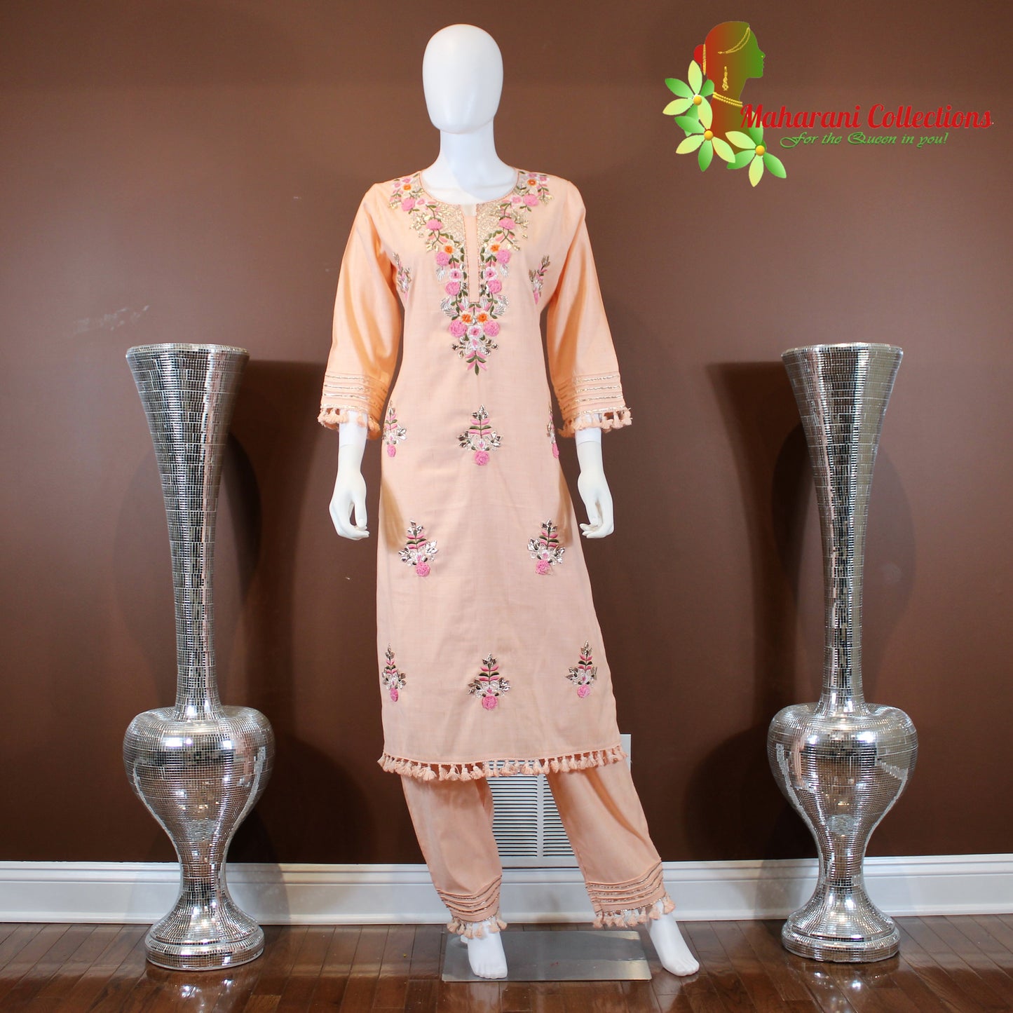 Maharani's Suit with Pants and Dupatta - Peach (M) - Pure Muslin Silk