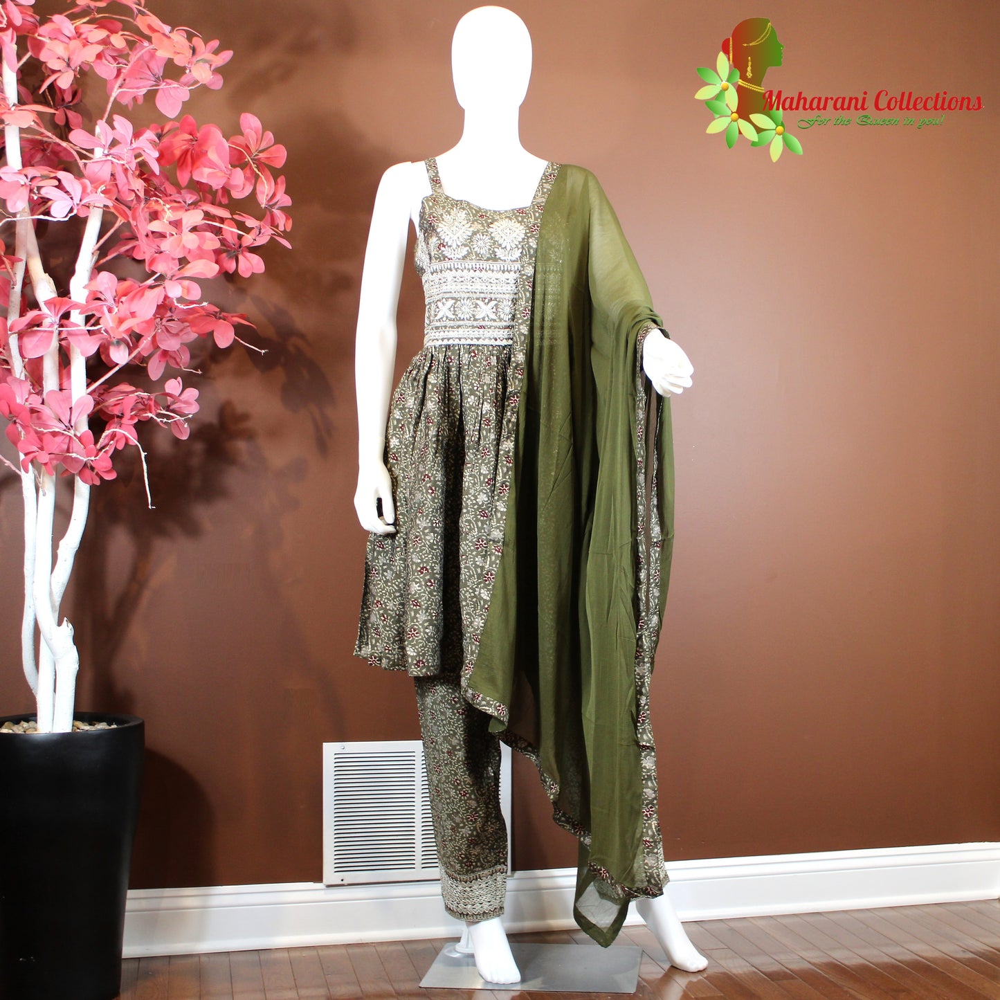 Maharani's Suit with Pants and Dupatta - Henna Green (M) - Pure Muslin Silk