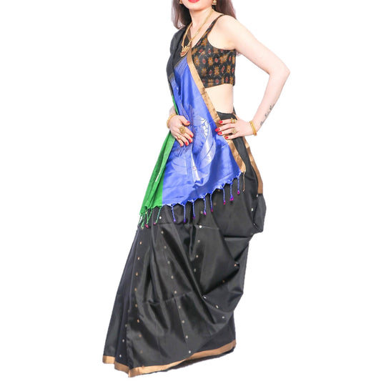 Maharani's Pure Handloom Kanjivaram Silk Saree - Elegant Black with Multicolor Border and Pallu